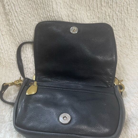 Vintage Libaire Black Pebbled Leather Crossbody Bag/Shoulder Purse - Made in USA - Picture 6 of 10